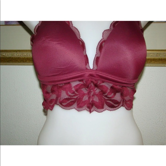 Victoria Secret Bra - Picture 2 of 12